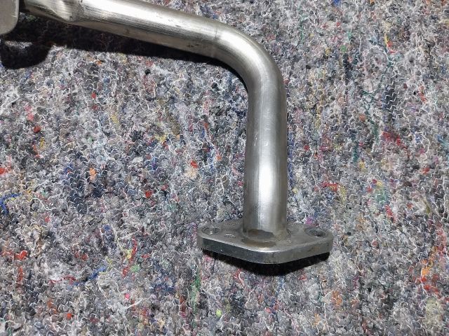 bontott AUDI A3 EGR Hűtő Cső