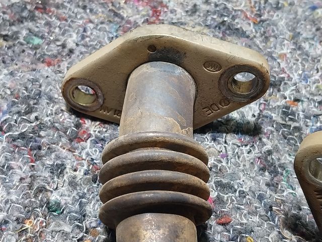 bontott AUDI A3 EGR Hűtő Cső