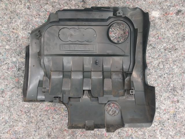 bontott AUDI A3 Felső Motorburkolat