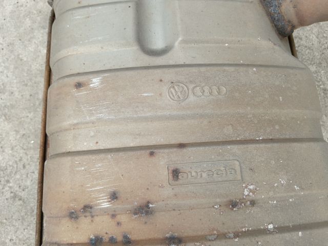 bontott AUDI A3 Hátsó Kipufogó Dob