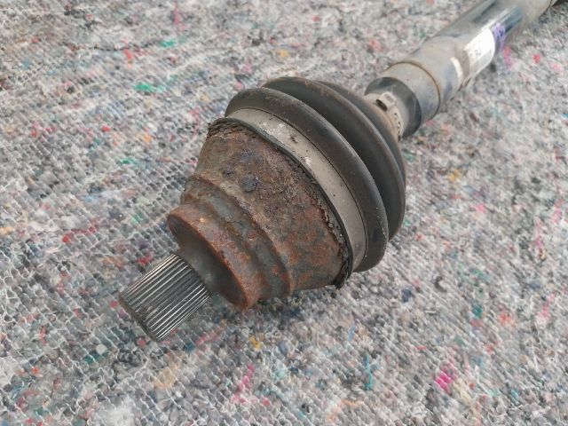 bontott AUDI A3 Jobb Féltengely