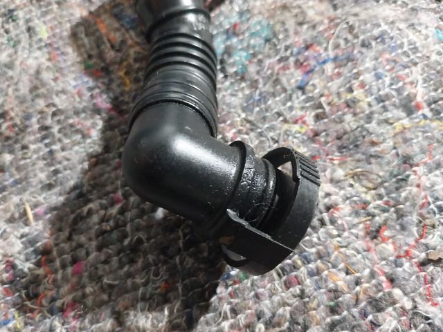 bontott AUDI A3 Kartergázcső