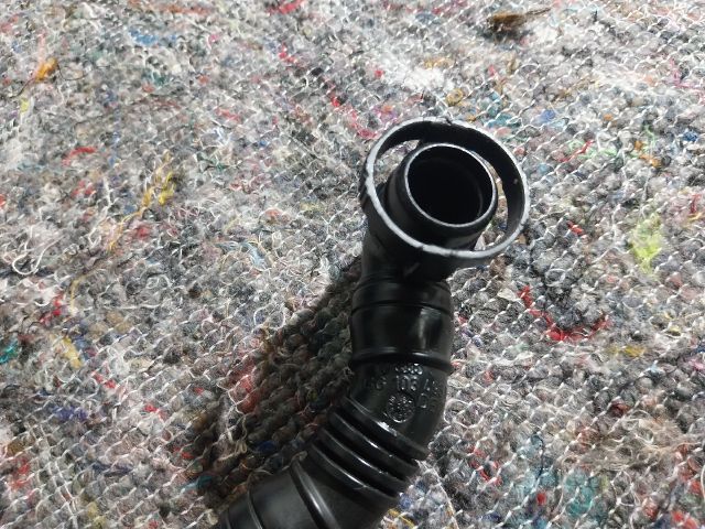 bontott AUDI A3 Kartergázcső