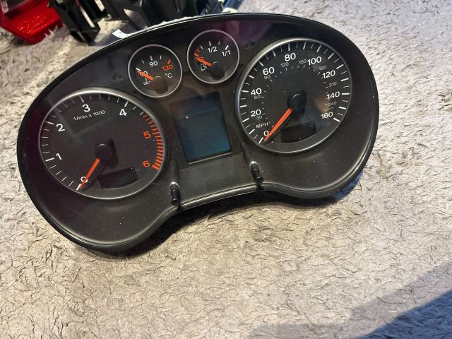 bontott AUDI A3 Kilométeróra