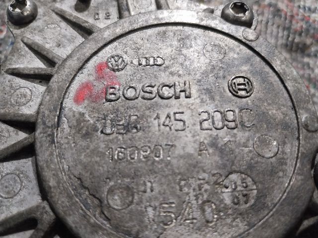 bontott AUDI A3 Nagynyomású Szivattyú