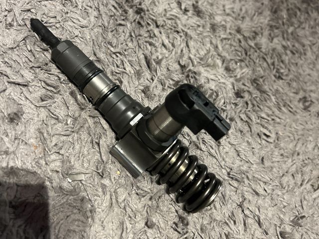 bontott AUDI A3 Porlasztó (1 db)