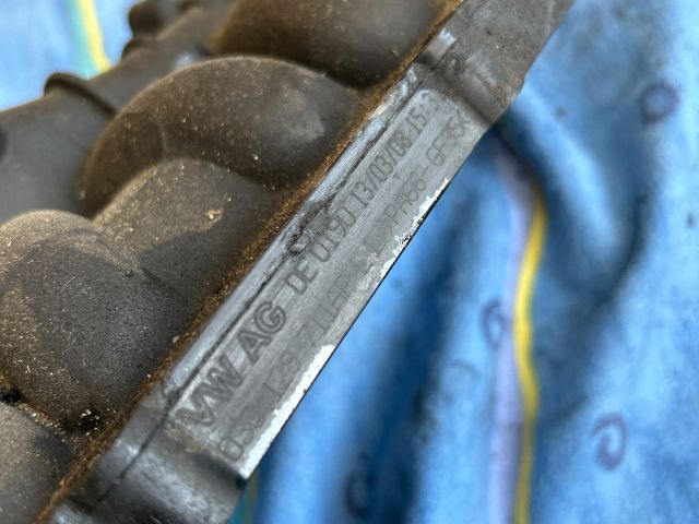 bontott AUDI A3 Szívósor