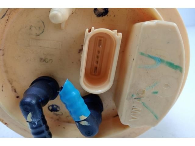 bontott AUDI A3 Üzemanyag Szivattyú