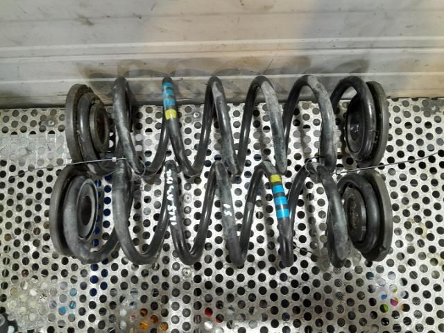 bontott AUDI A3 Rugó Szett