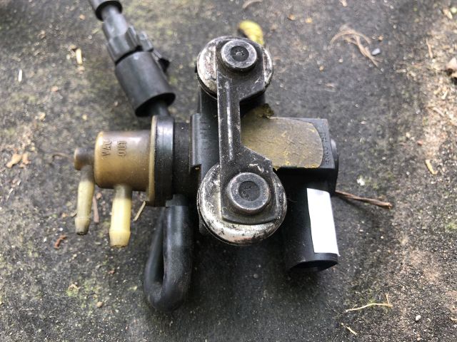 bontott AUDI A3 Turbó Vákum Szelep