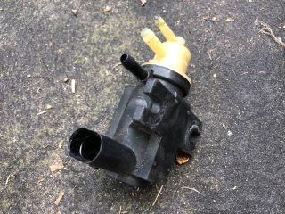 bontott AUDI A3 Turbó Vákum Szelep