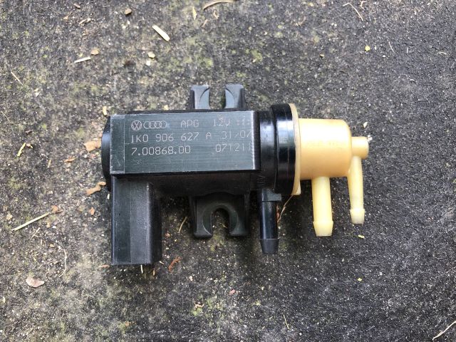 bontott AUDI A3 Turbó Vákum Szelep