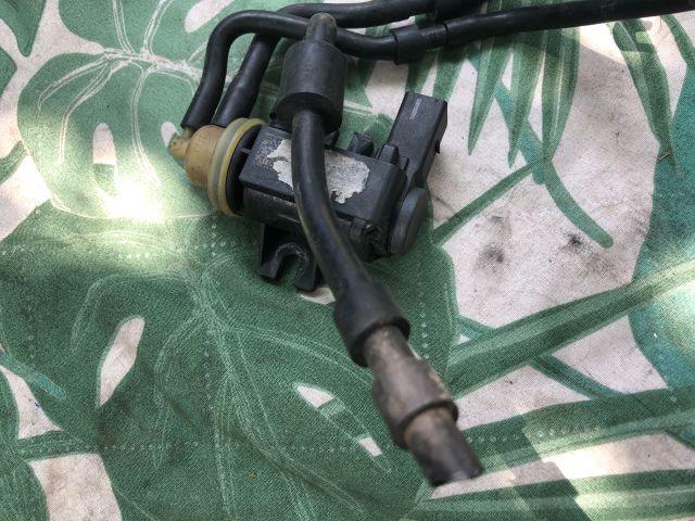 bontott AUDI A3 Turbó Vákum Szelep