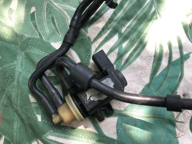 bontott AUDI A3 Turbó Vákum Szelep