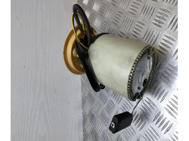 bontott AUDI A3 Üzemanyag Szivattyú