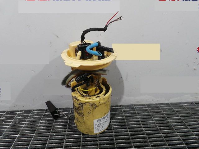 bontott AUDI A3 Üzemanyag Szivattyú