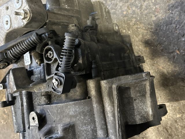 bontott AUDI A3 Váltó (Mechanikus)