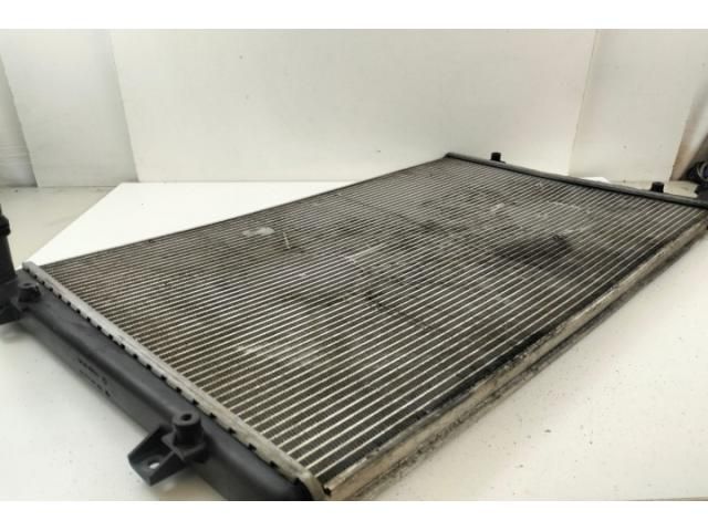 bontott AUDI A3 Vízhűtő Radiátor (Klímás)