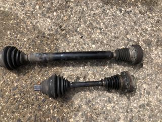 bontott AUDI A3 Jobb Féltengely