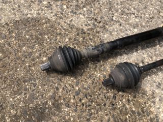 bontott AUDI A3 Jobb Féltengely