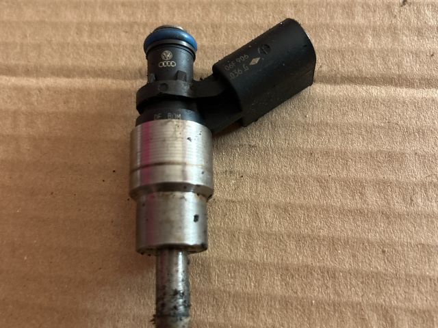 bontott AUDI A3 Porlasztó (1 db)