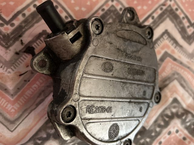 bontott AUDI A3 Vákumpumpa