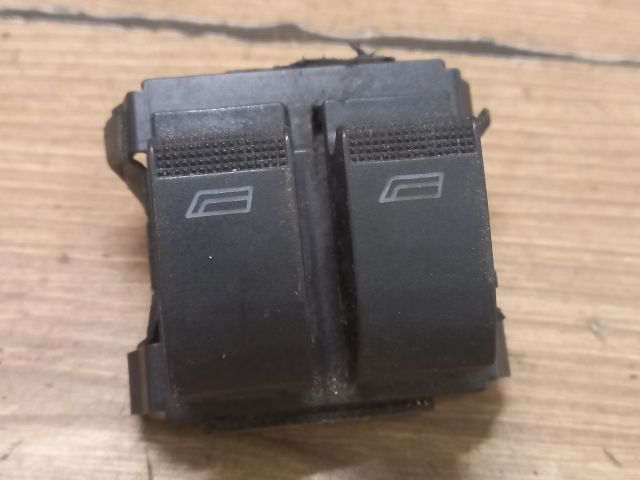 bontott AUDI A3 Ablakemelő Kapcsoló Négyes / Kettes