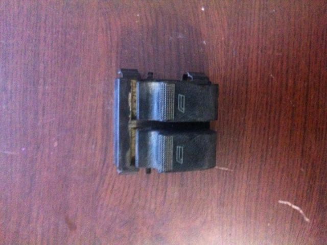 bontott AUDI A3 Ablakemelő Kapcsoló Négyes / Kettes