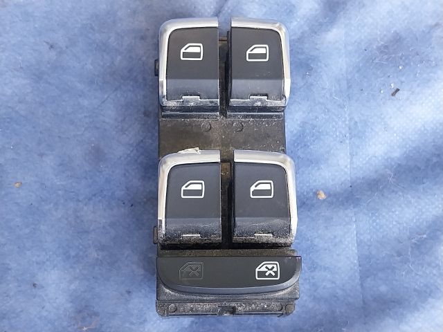 bontott AUDI A3 Ablakemelő Kapcsoló Négyes / Kettes