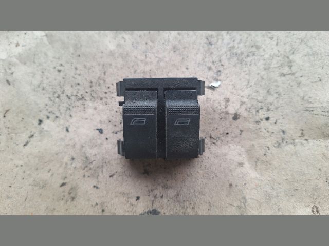 bontott AUDI A3 Ablakemelő Kapcsoló Négyes / Kettes