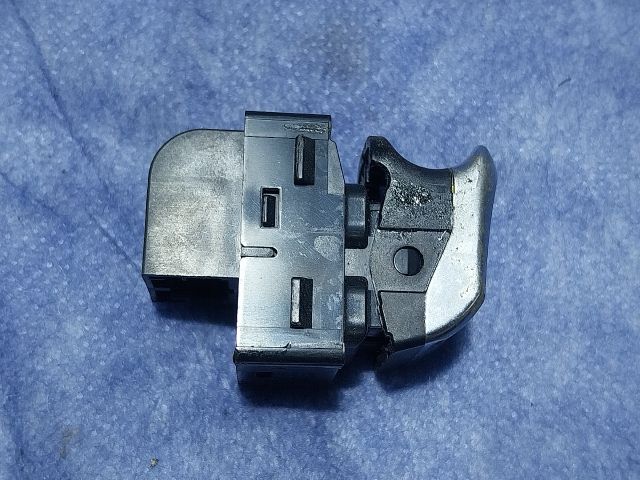 bontott AUDI A3 Ablakemelő Kapcsoló (Pozíciófüggetlen)