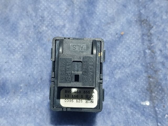 bontott AUDI A3 Ablakemelő Kapcsoló (Pozíciófüggetlen)