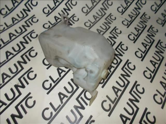 bontott AUDI A3 Ablakmosó Tartály