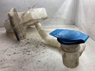 bontott AUDI A3 Ablakmosó Tartály