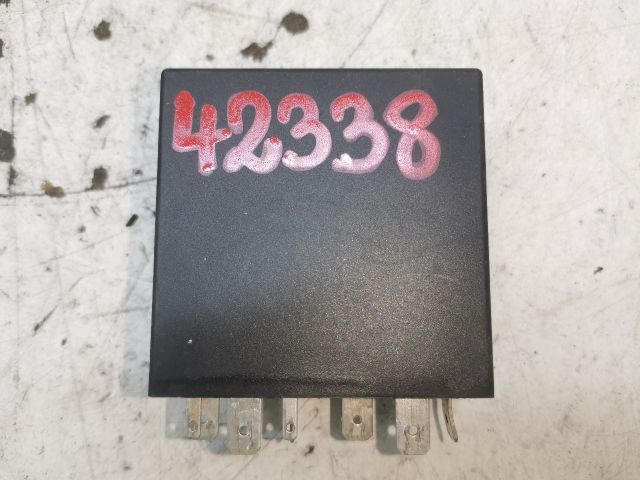 bontott AUDI A3 Ablaktörlő Relé