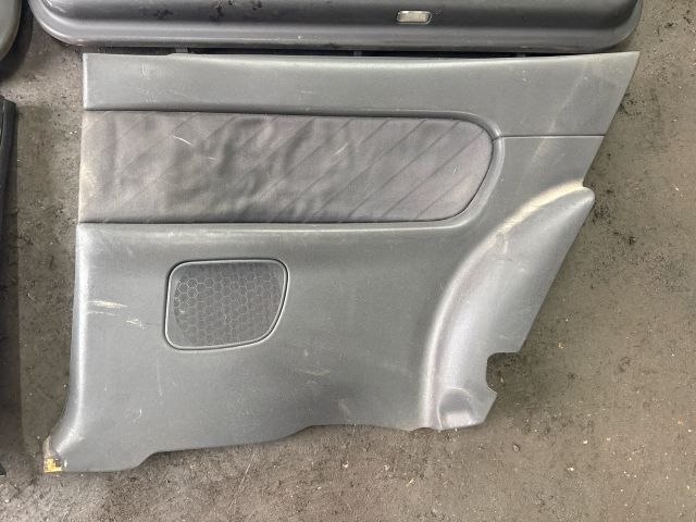 bontott AUDI A3 Ajtó Kárpit Szett