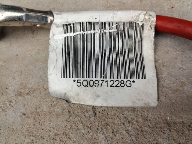 bontott AUDI A3 Akkumulátor Saru