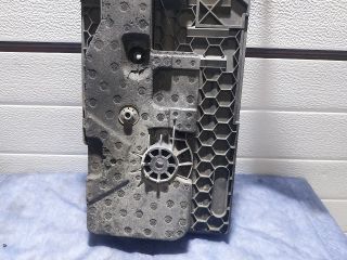 bontott AUDI A3 Akkumulátor Tartó