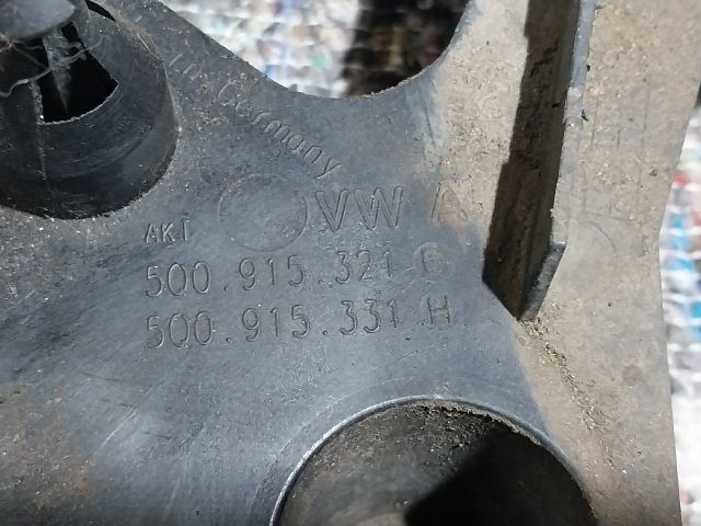 bontott AUDI A3 Akkumulátor Tartó