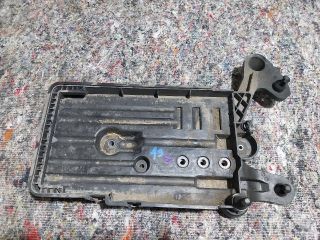 bontott AUDI A3 Akkumulátor Tartó