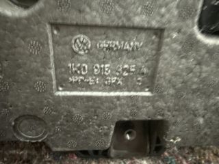 bontott AUDI A3 Akkumulátor Tartó