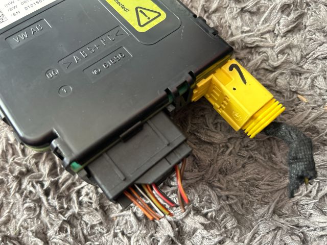 bontott AUDI A3 Aktív Kormány Elektronika