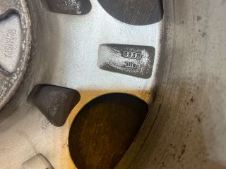 bontott AUDI A3 Alufelni Szett Gumival