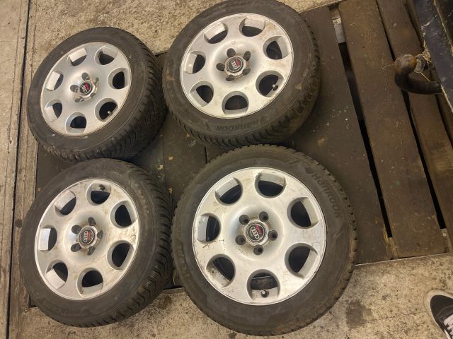 bontott AUDI A3 Alufelni Szett Gumival