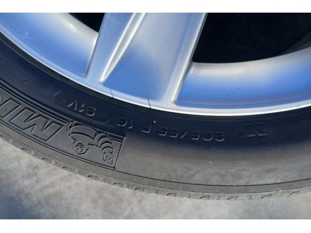 bontott AUDI A3 Alufelni Szett Gumival