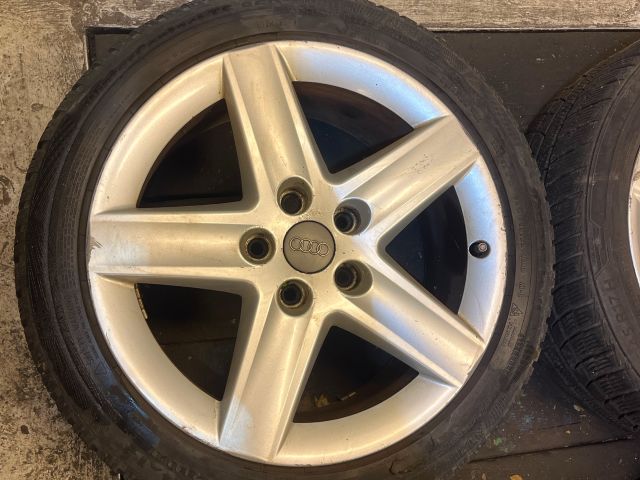 bontott AUDI A3 Alufelni Szett Gumival