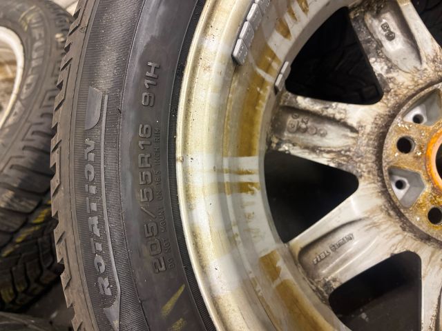 bontott AUDI A3 Alufelni Szett Gumival