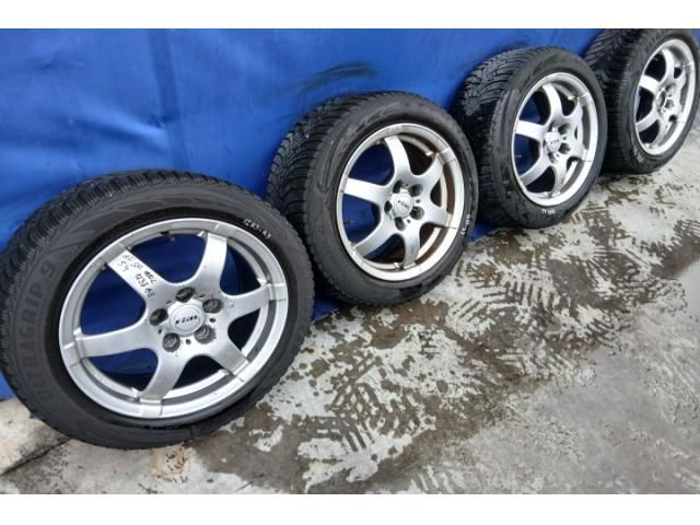 bontott AUDI A3 Alufelni Szett Gumival