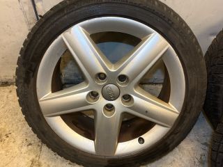 bontott AUDI A3 Alufelni Szett Gumival