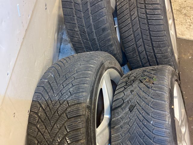 bontott AUDI A3 Alufelni Szett Gumival